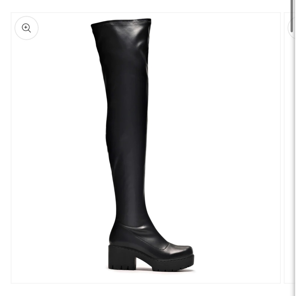 THE BALANCED UNIFLEX THIGH HIGH BOOTS